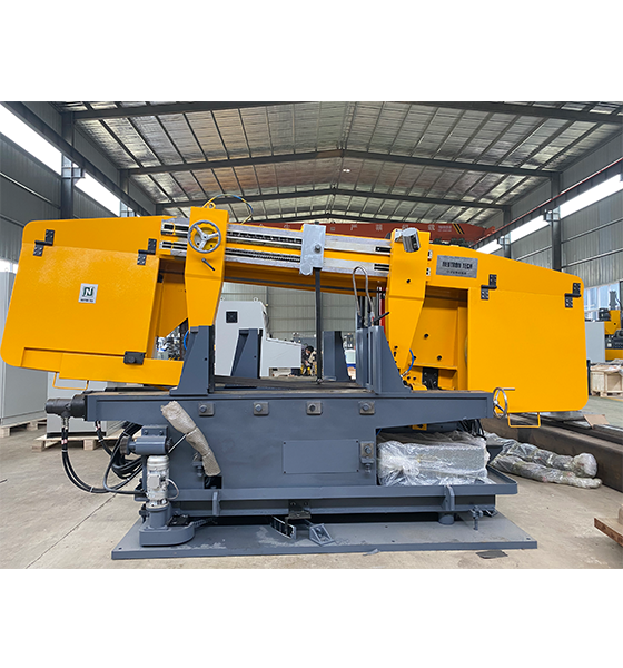 BS1000 CNC Band Sawing Machine for Beams